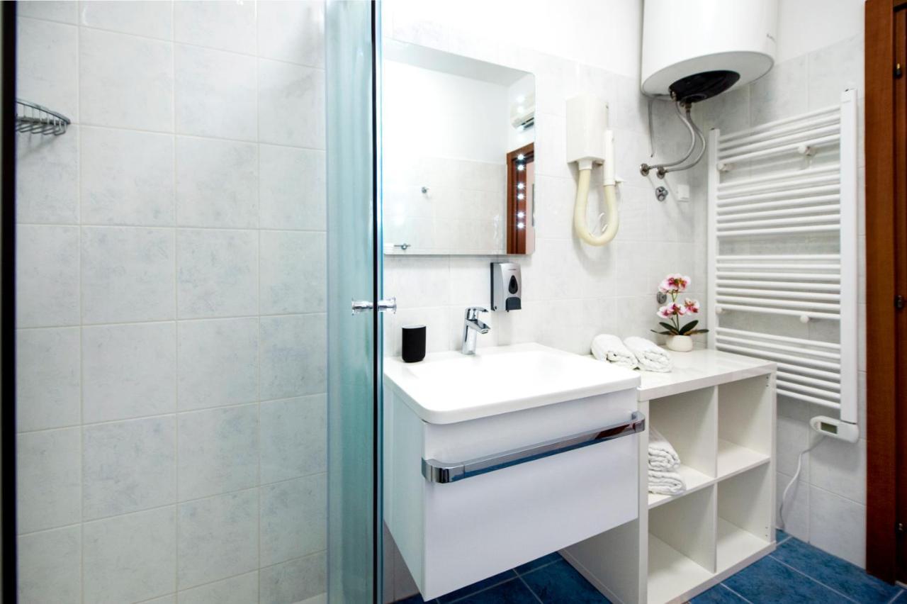 F&R Apartments II Rovinj Exterior photo